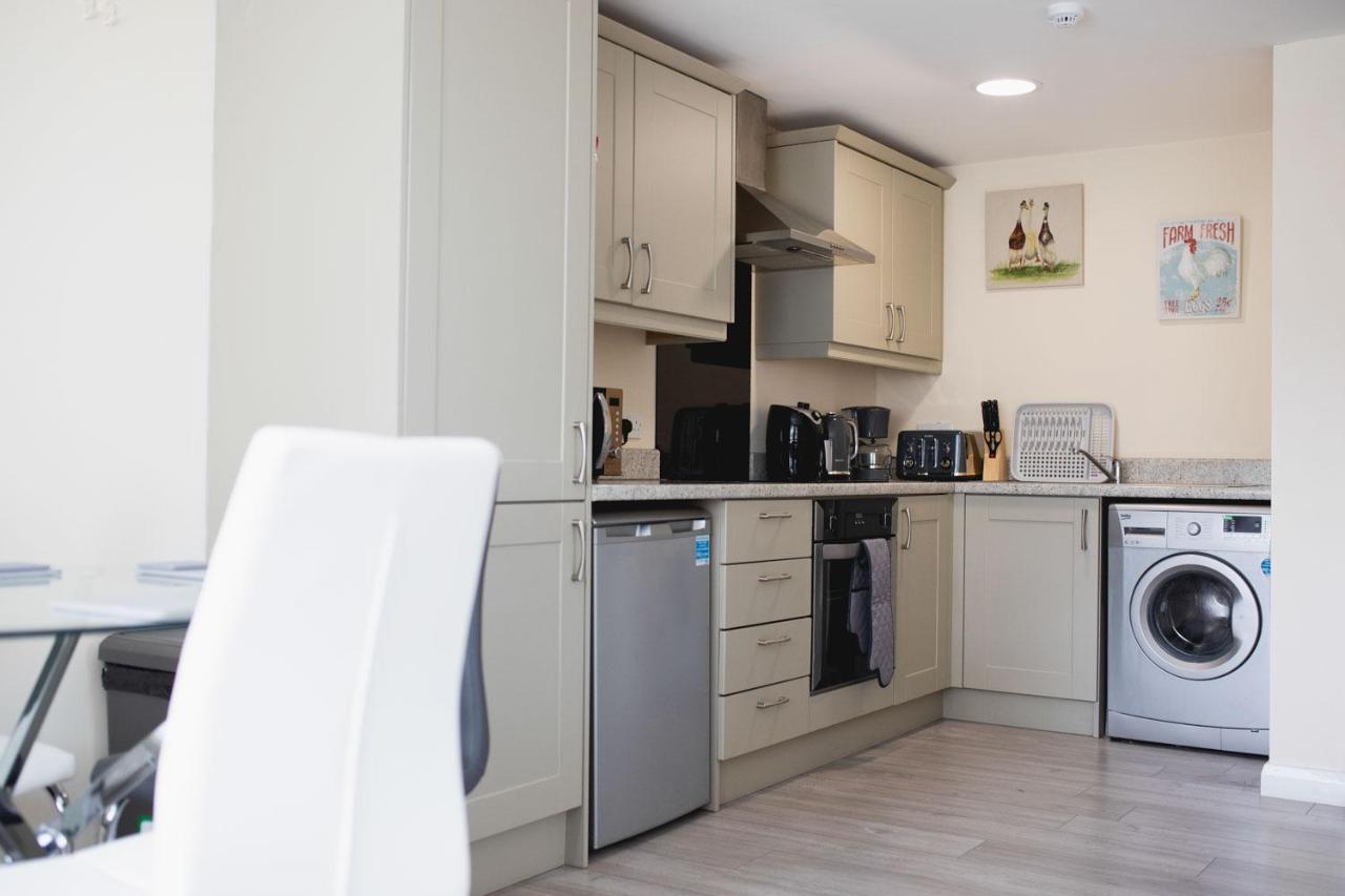 Vanity Ballycastle Diamond 2 Bedroom Apartment Экстерьер фото