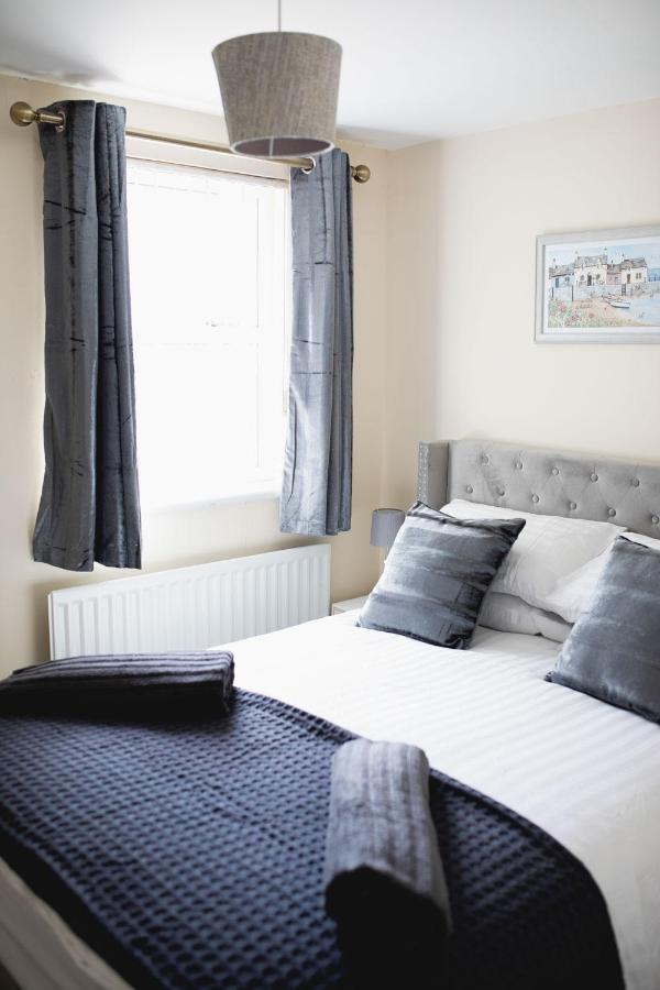 Vanity Ballycastle Diamond 2 Bedroom Apartment Экстерьер фото