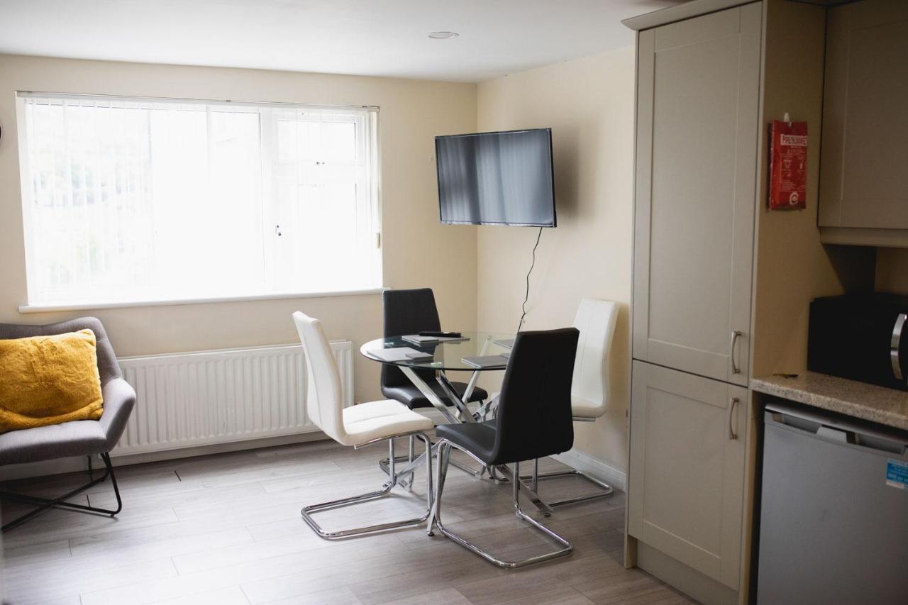 Vanity Ballycastle Diamond 2 Bedroom Apartment Экстерьер фото